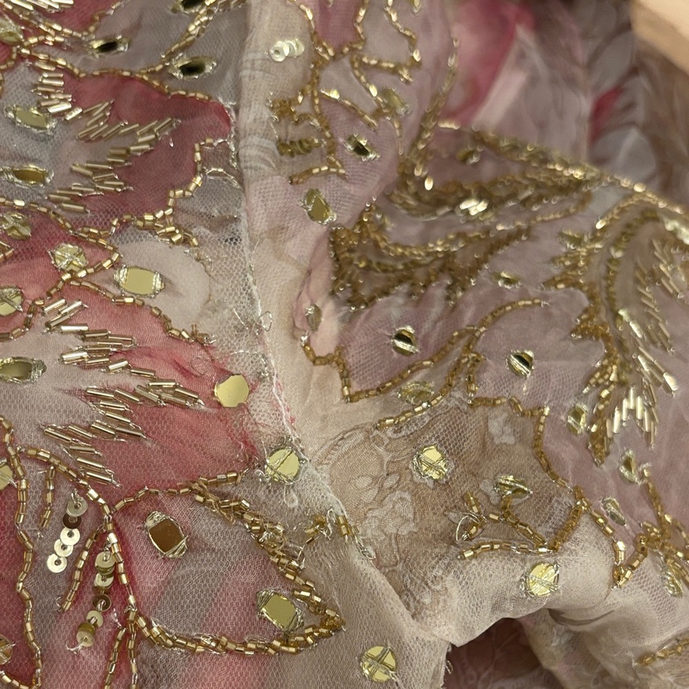 Elegant Pink & Cream Floral Lehenga Choli with Sheer Dupatta - Picture 7 of 10